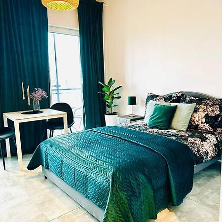 Uroczy Apartament Blisko Centrum Warszawy Apartment Warsaw Ngoại thất bức ảnh