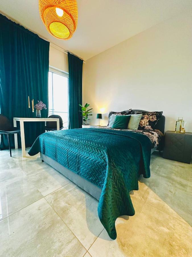 Uroczy Apartament Blisko Centrum Warszawy Apartment Warsaw Ngoại thất bức ảnh